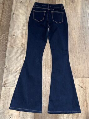TOXICA Dark Blue Women's Flare Jeans- size 7